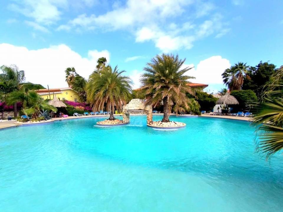 Kas Di Bami A-186 Op Seru Coral Resort - Ruim Appartement Met Groot Zwembad En Tropische Tuin Willemstad Extérieur photo